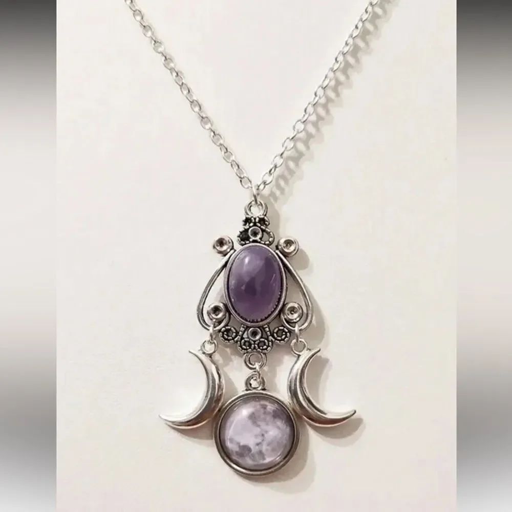 Crescent Moon Necklace N2060